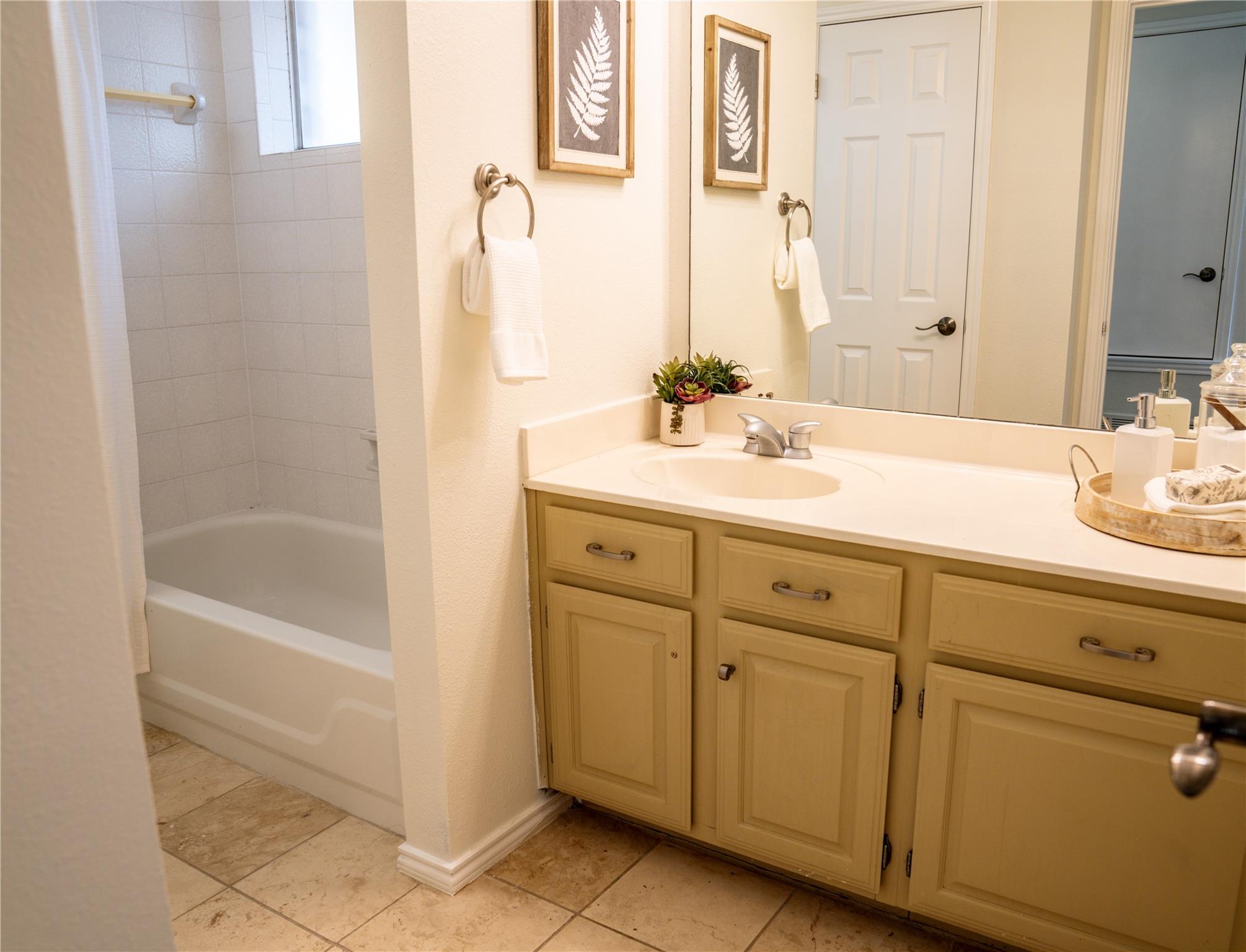 12903 Stanzel Dr Property Photo 17