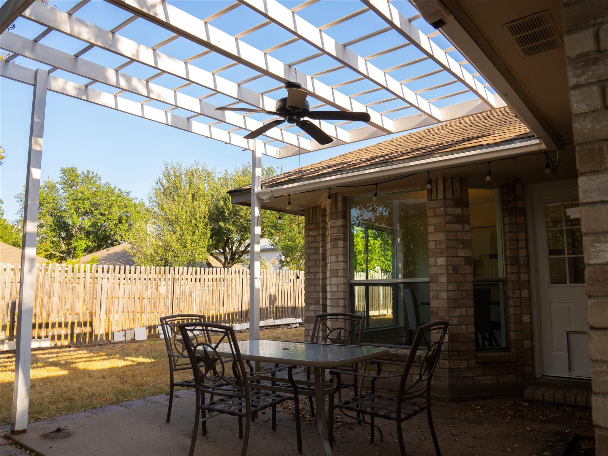 12903 Stanzel Dr Property Photo 26