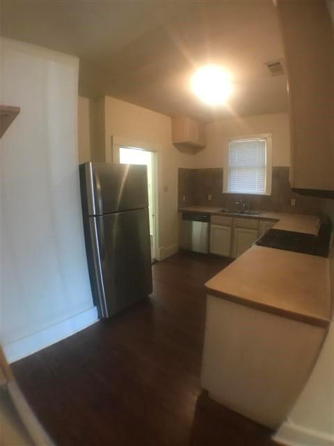 2902 West Ave Property Photo 6