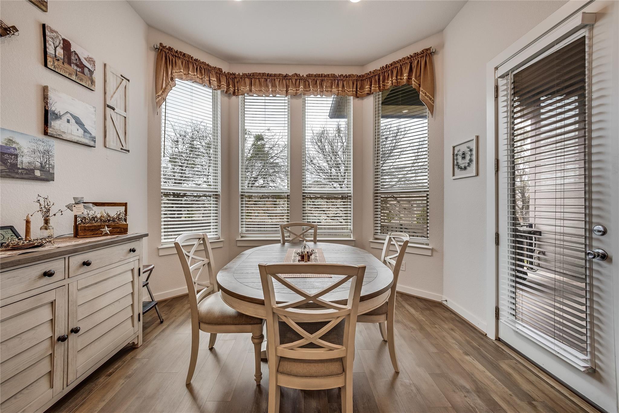 5509 Bellissima Way Property Photo 19