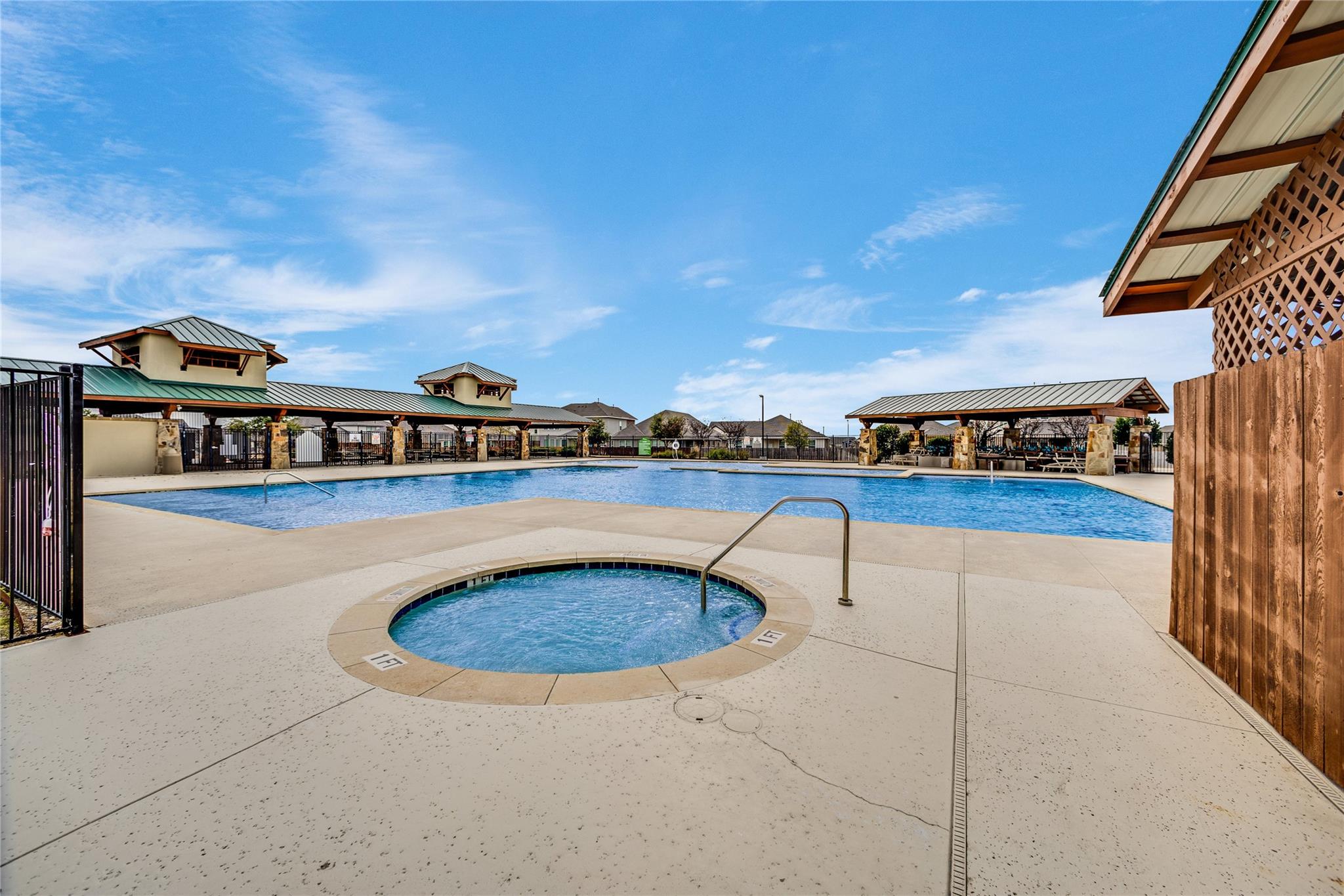 5509 Bellissima Way Property Photo 37