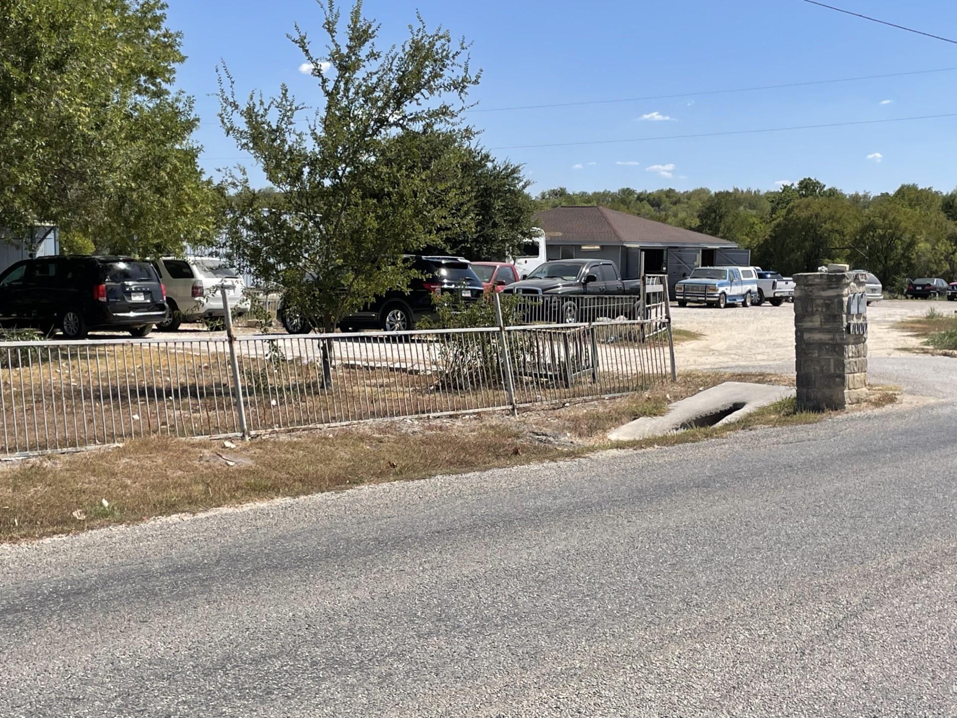 4977531 Property Photo 1