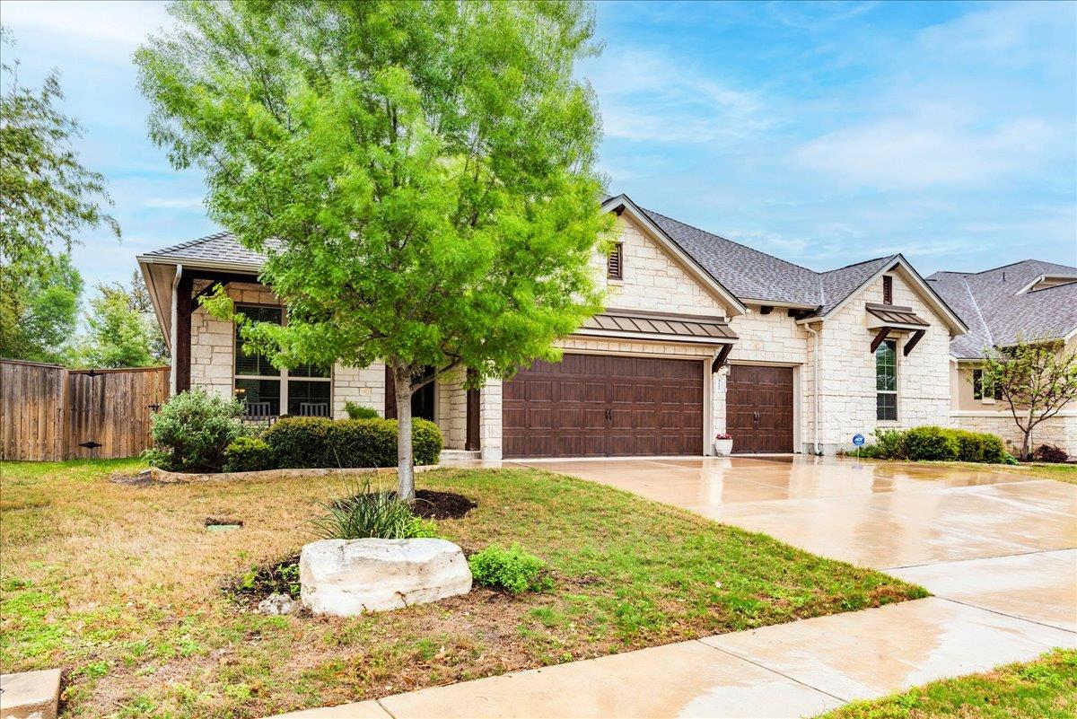 4111 Capora Way Property Photo 8