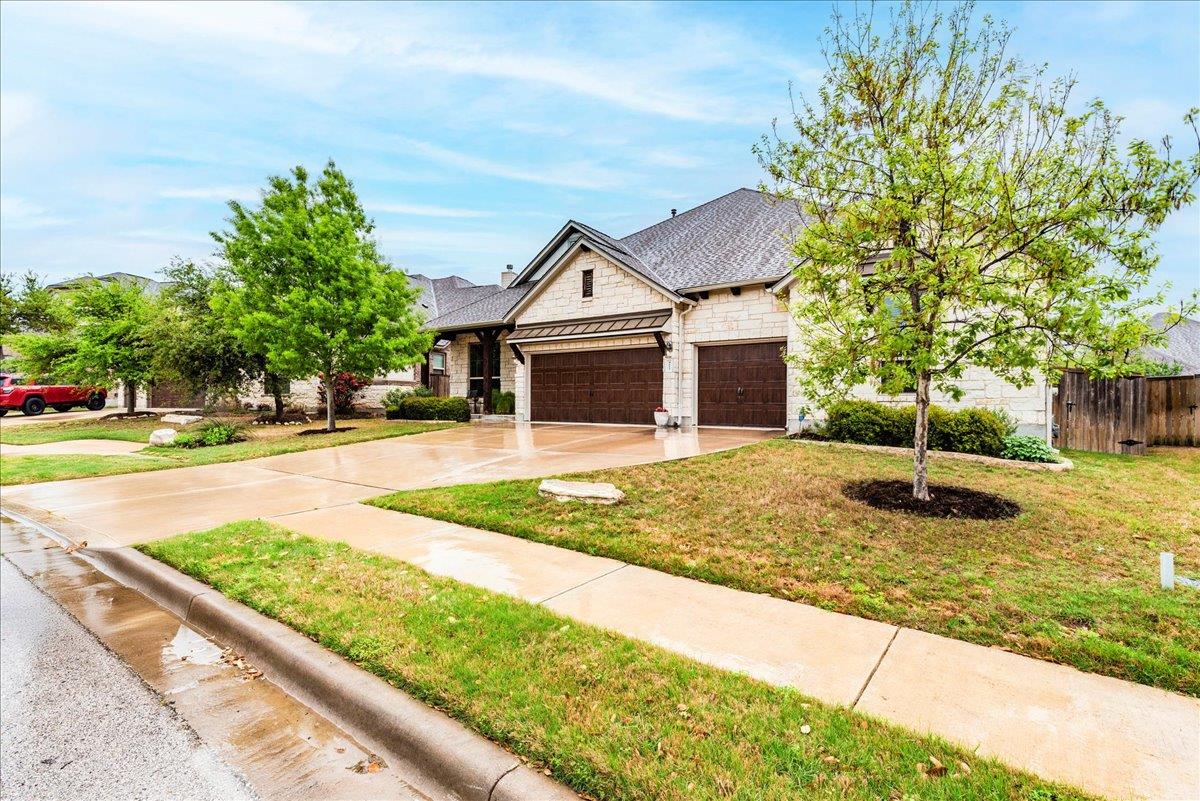 4111 Capora Way Property Photo 10