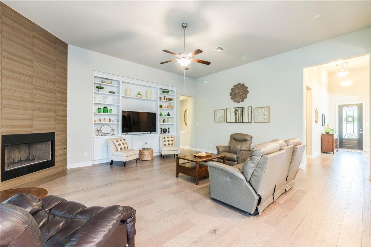 4111 Capora Way Property Photo 18