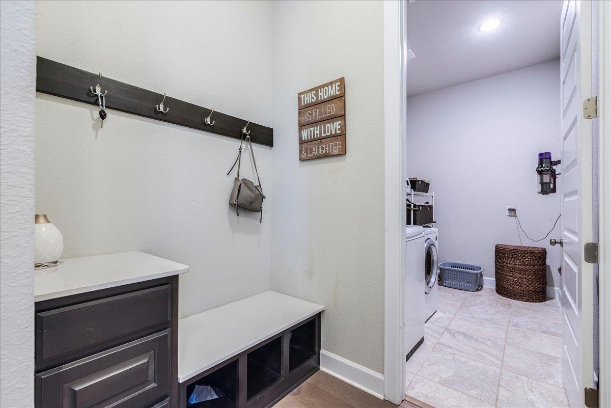 4111 Capora Way Property Photo 31