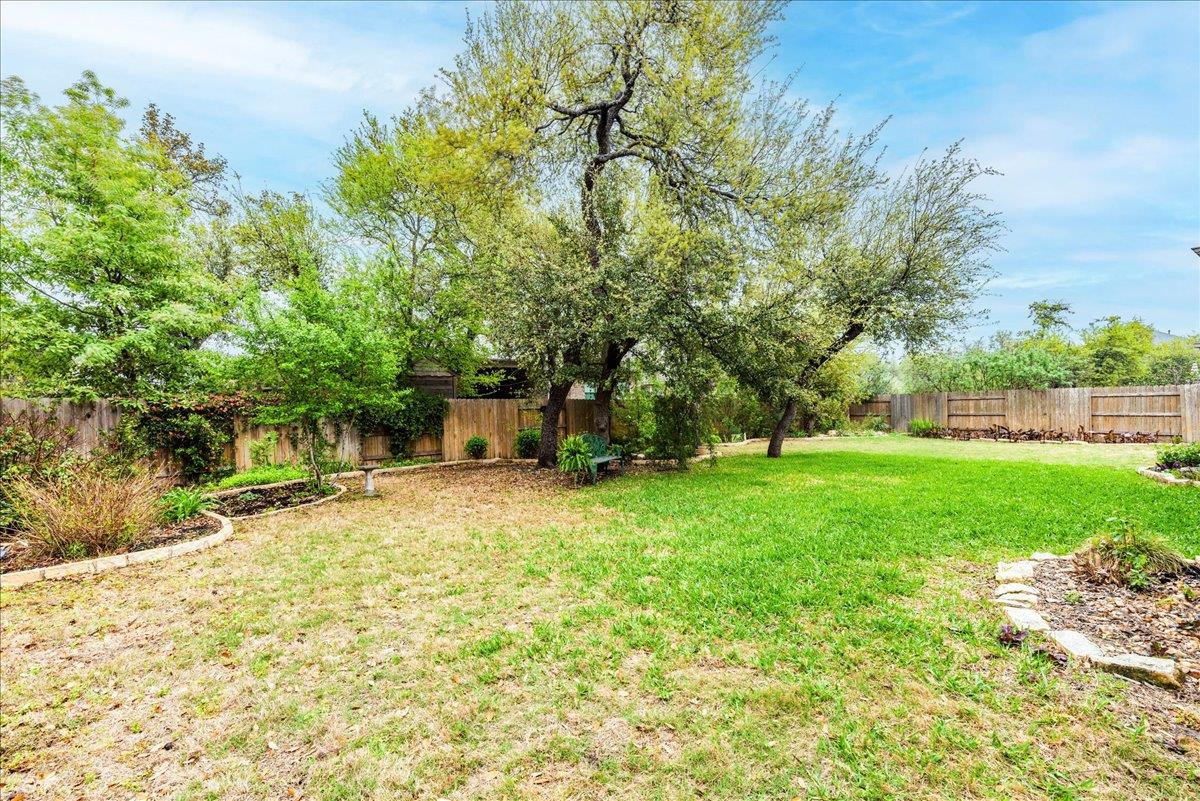 4111 Capora Way Property Photo 32