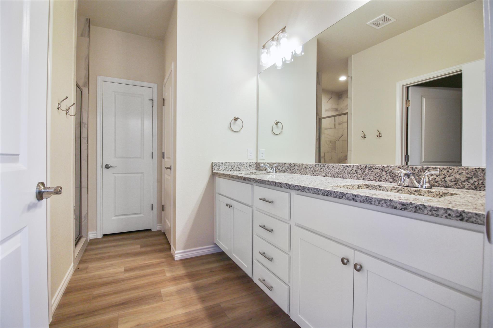 514 War Adminral Dr None #b Property Photo 17