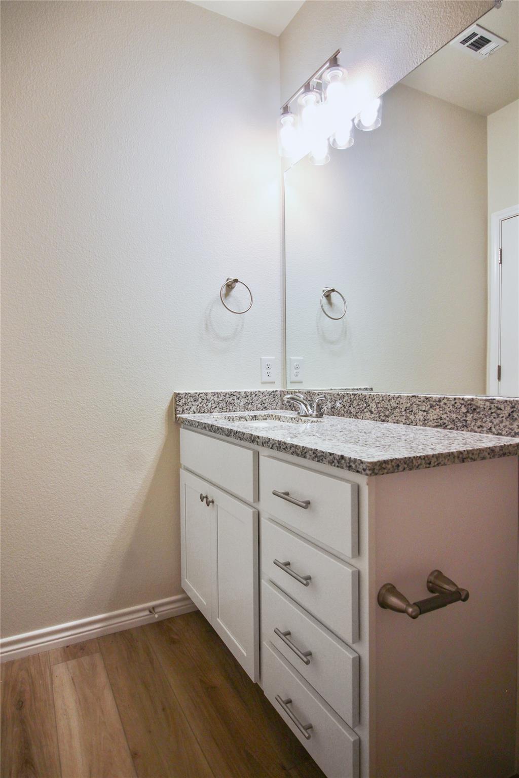 514 War Adminral Dr None #b Property Photo 26