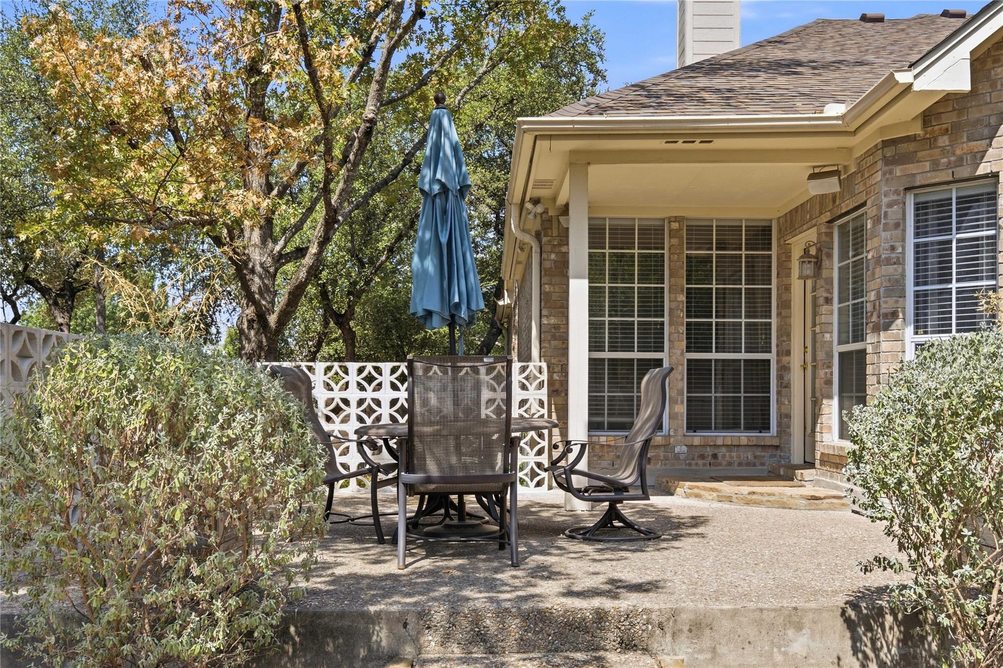7435 Fireoak Dr Property Photo 32