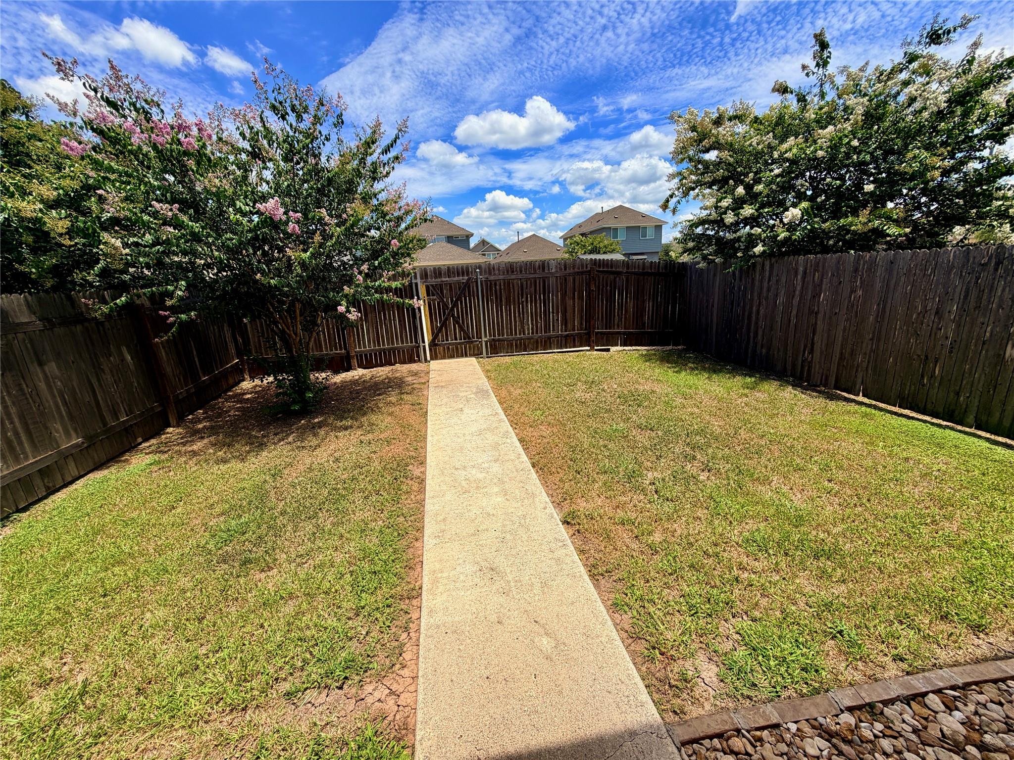 1010 Sand Post Pl Property Photo 18