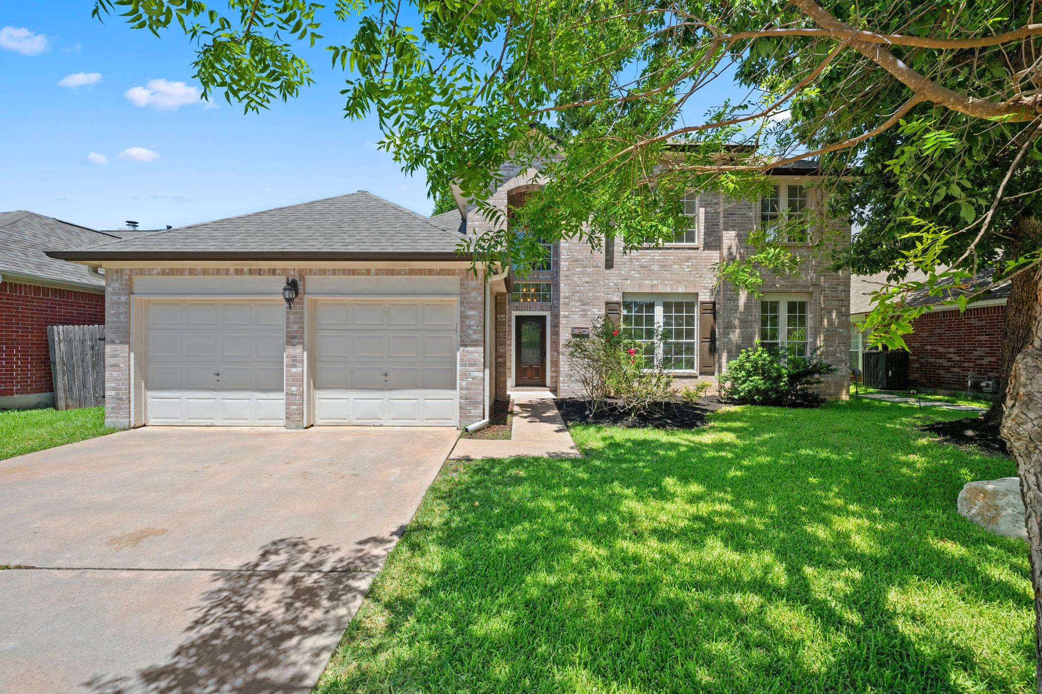 1304 Meadow Lark Dr Property Photo 1