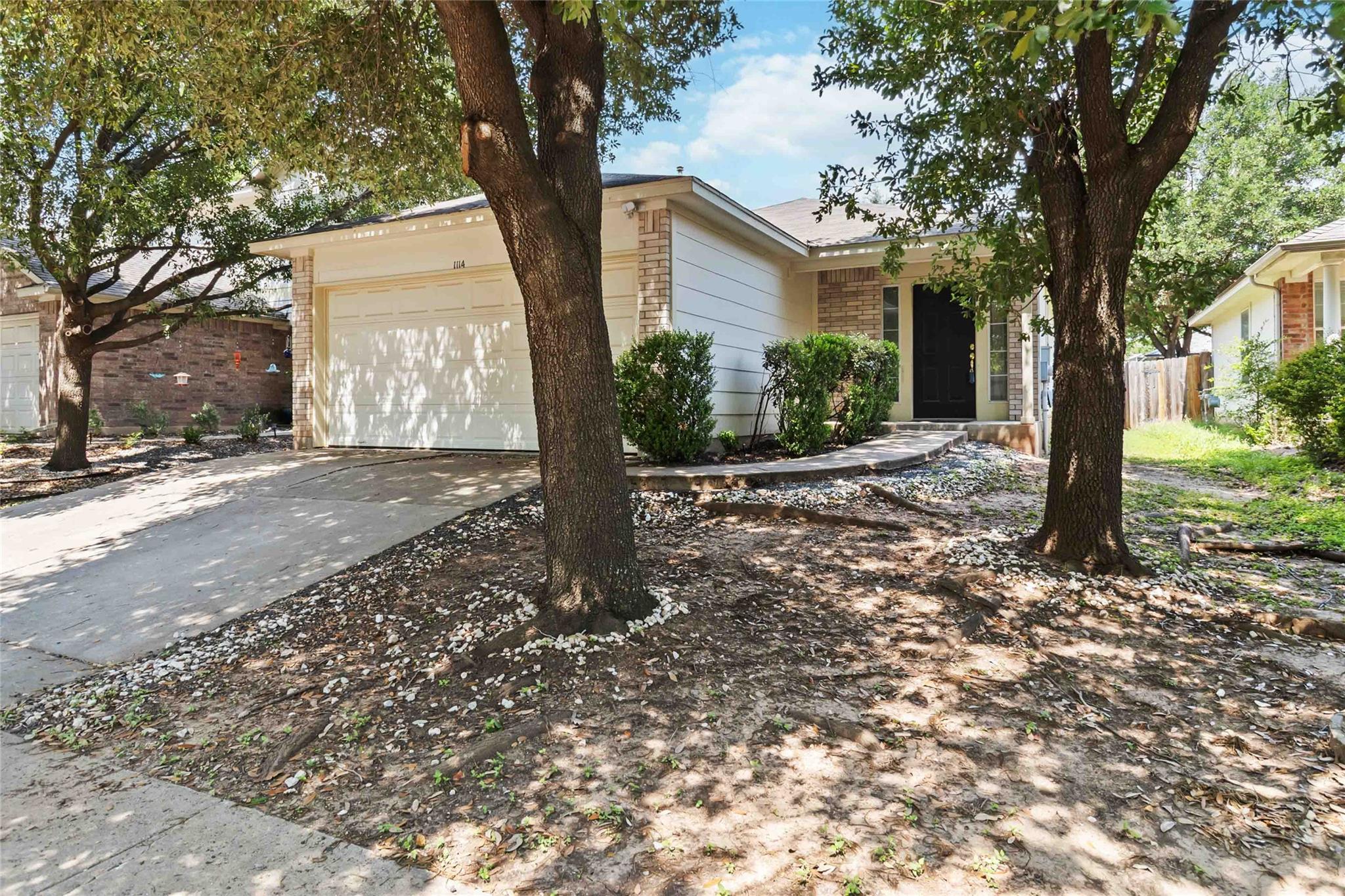 1114 Emmitt Run Property Photo
