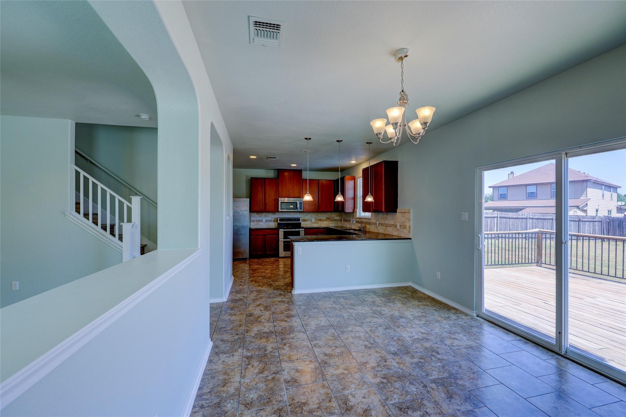 455 Gina Dr Property Photo 14