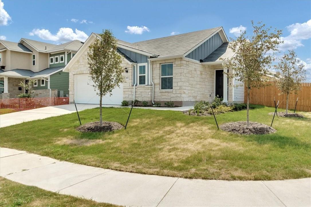 100 Four Star Dr Property Photo 3