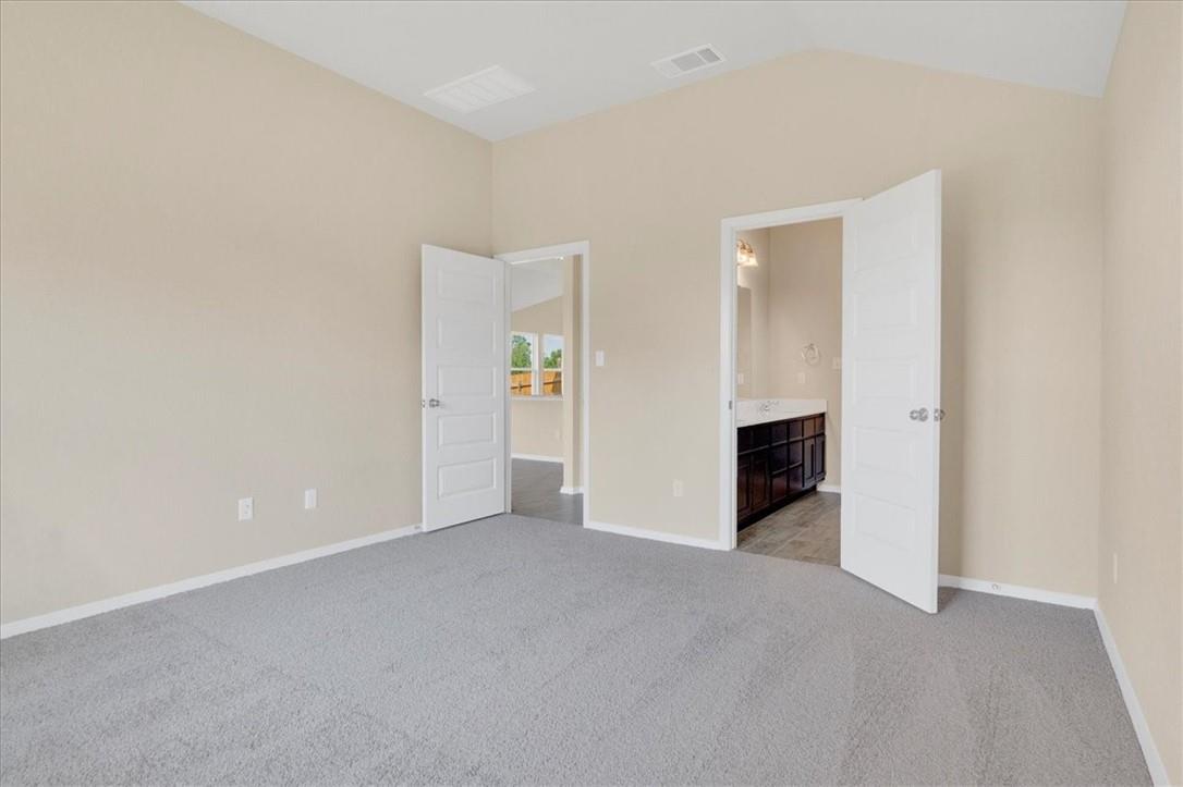100 Four Star Dr Property Photo 9