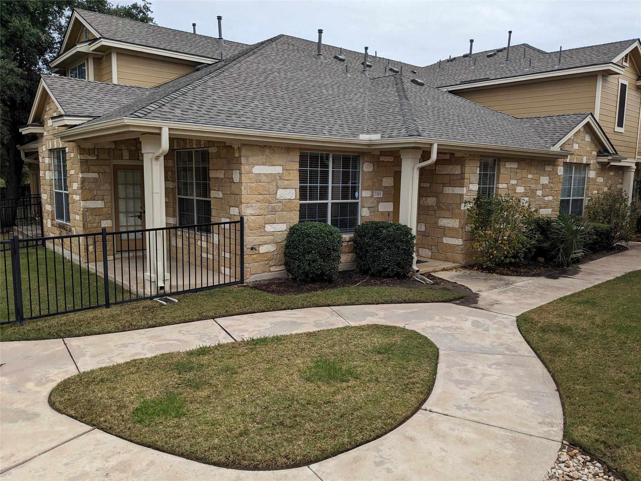 16100 S Great Oaks None #2303 Property Photo 1