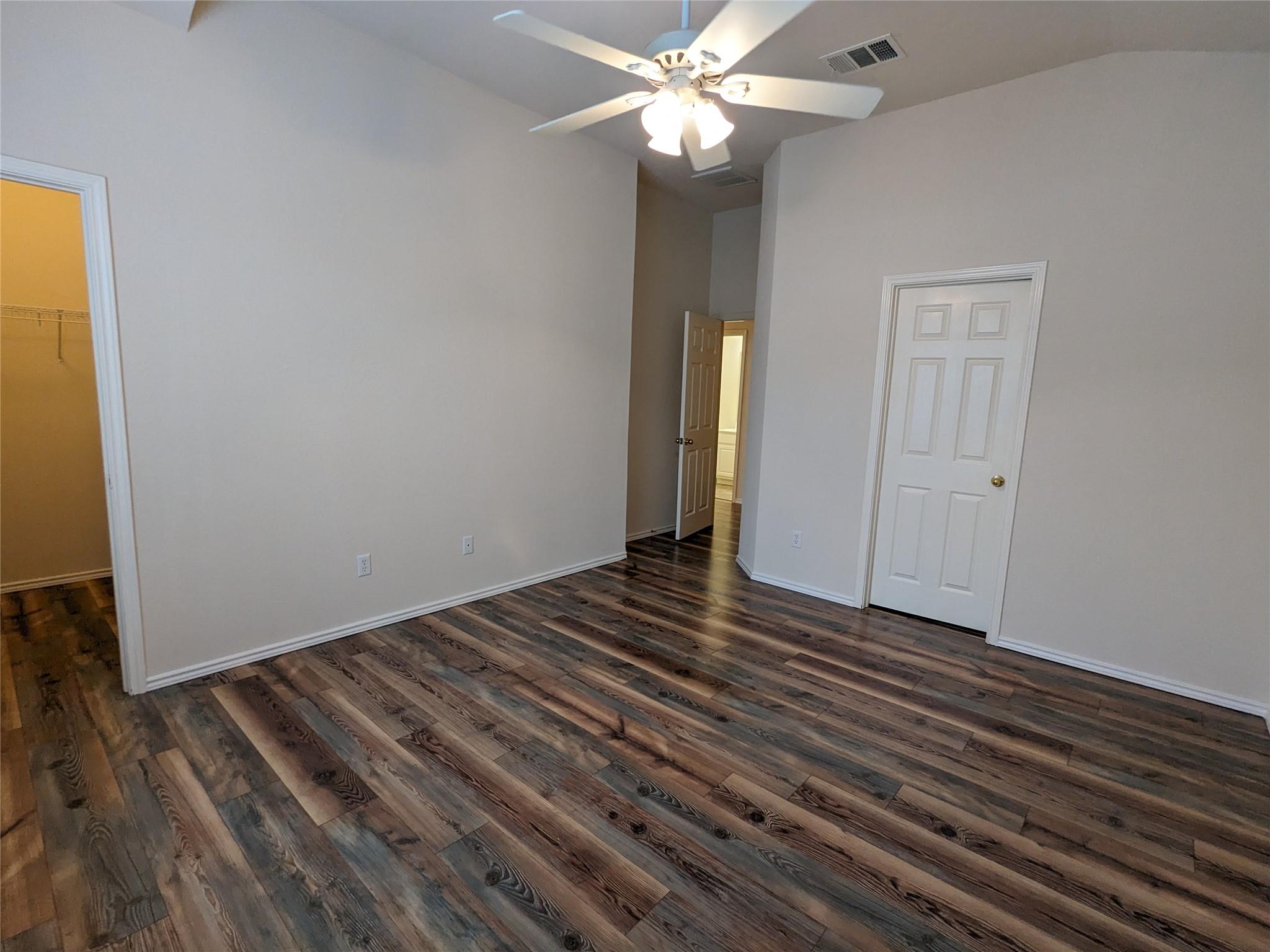 16100 S Great Oaks None #2303 Property Photo 10