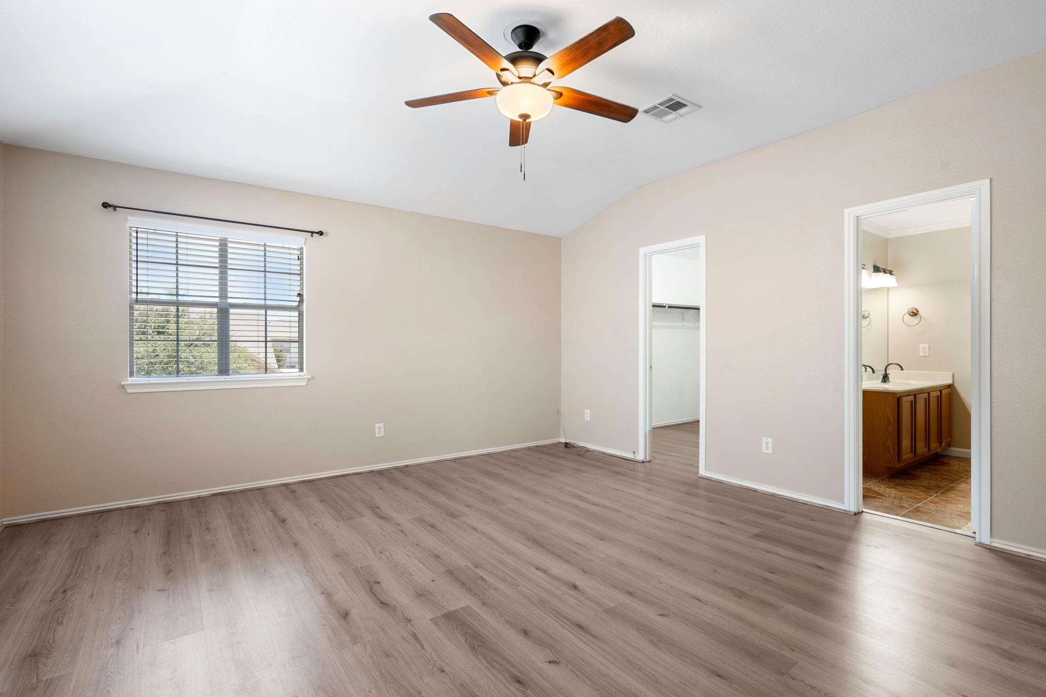 108 Colt Loop Property Photo 18