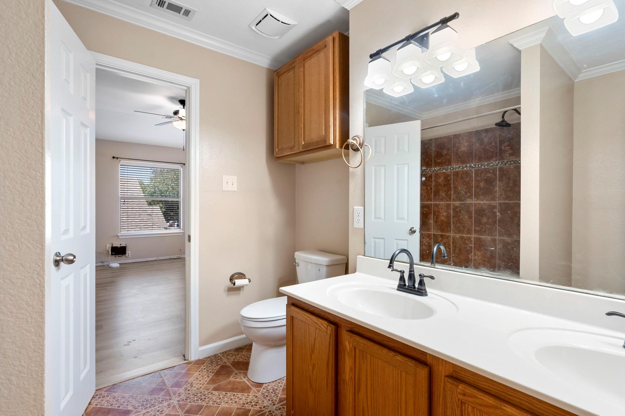108 Colt Loop Property Photo 19