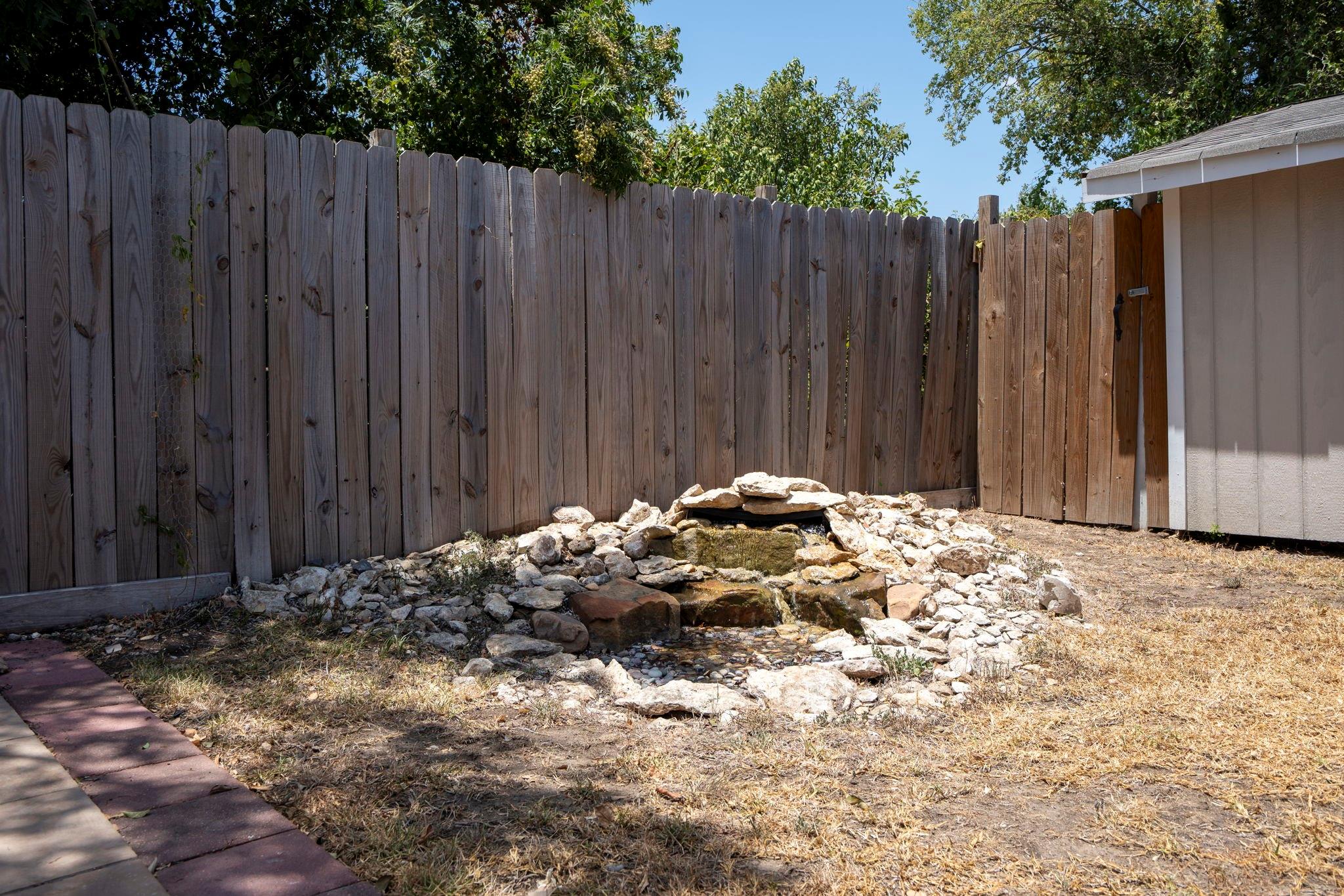 108 Colt Loop Property Photo 29