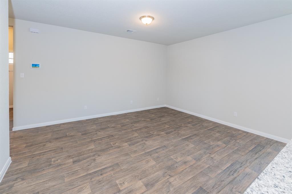 6621 Kildare Dr Property Photo 7
