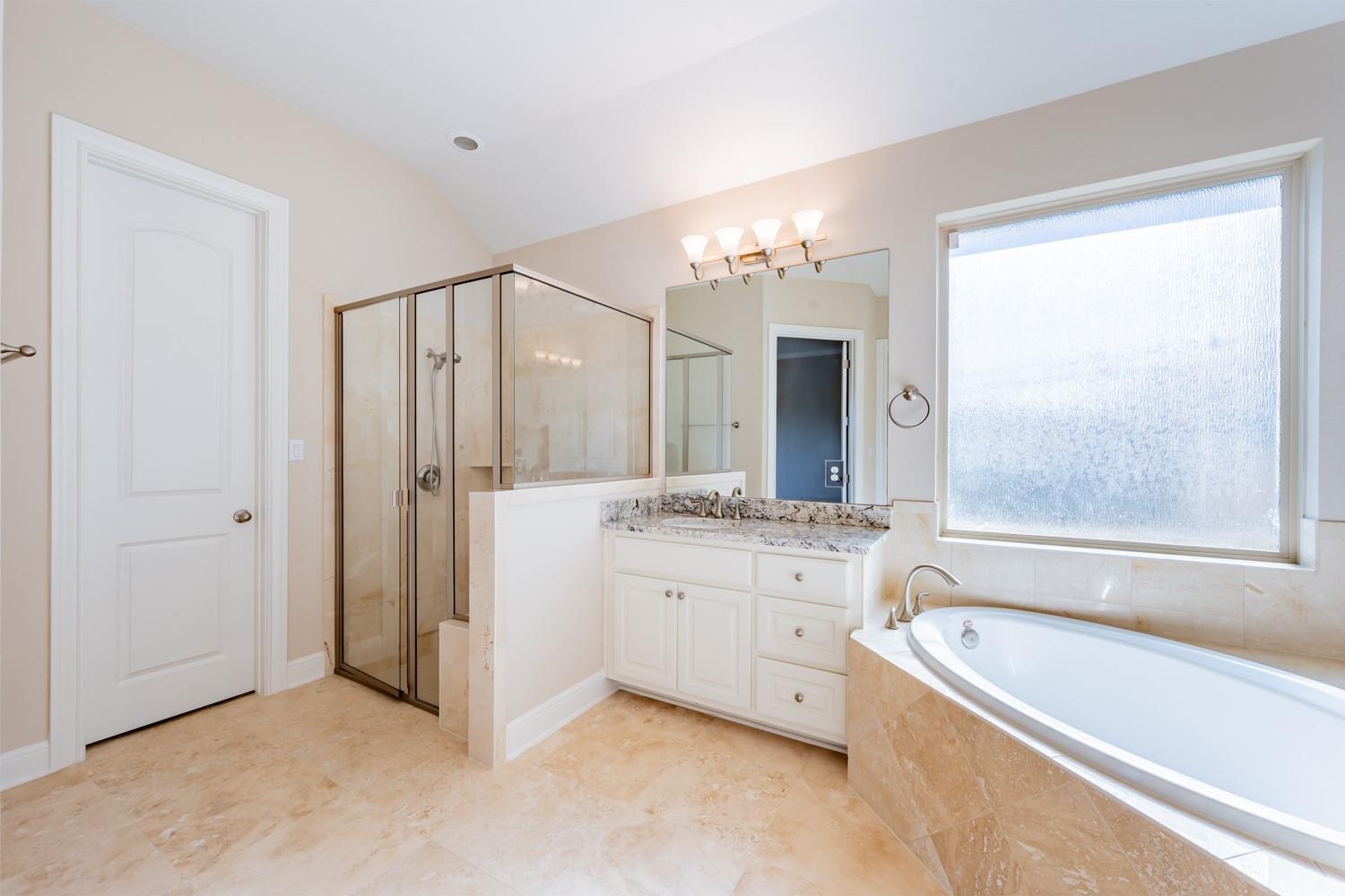 4205 Steep Rock Ln Property Photo 6