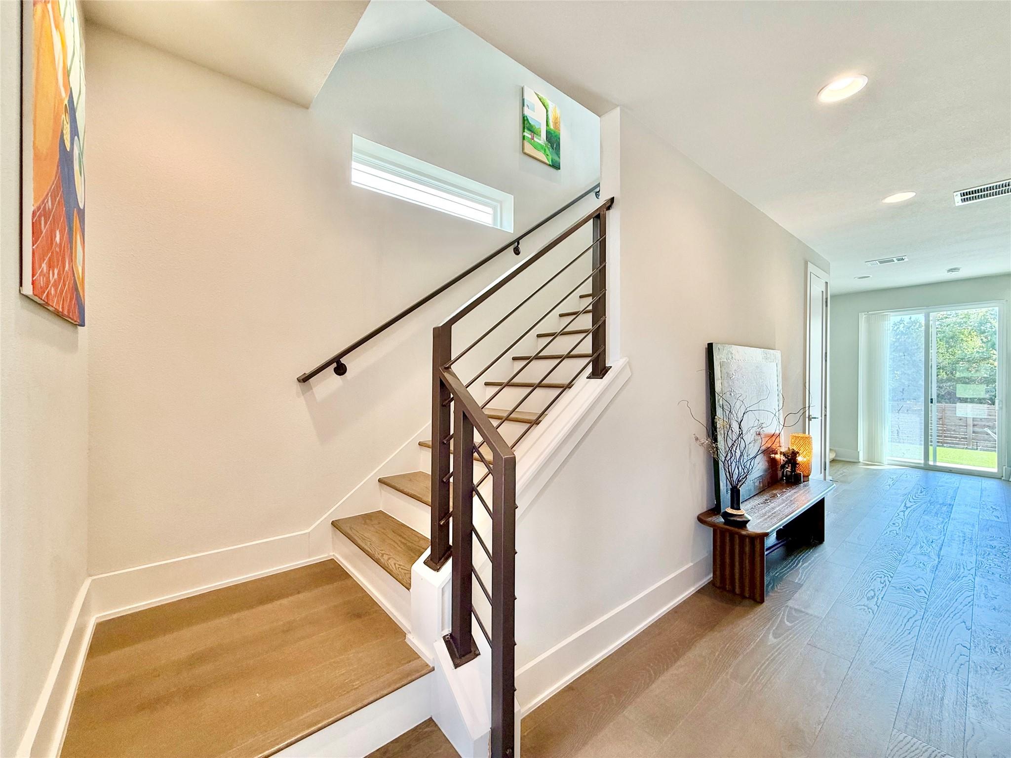 7915 Floracita Ln Property Photo 8
