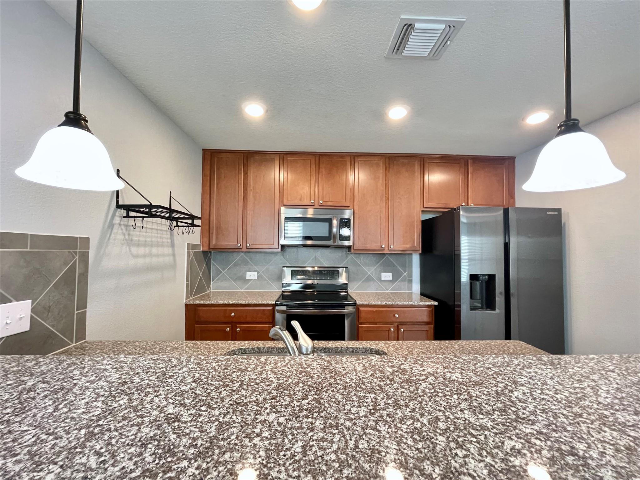 13709 Benjamin Harrison St Property Photo 14
