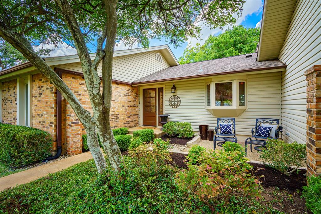 8810 Mountain Path Cir Property Photo 2