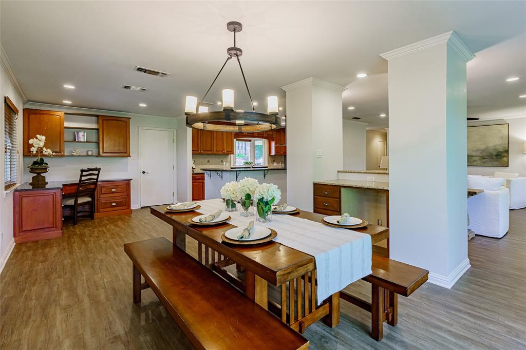 8810 Mountain Path Cir Property Photo 5