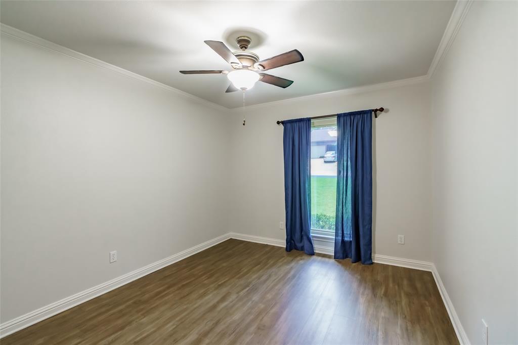 8810 Mountain Path Cir Property Photo 18