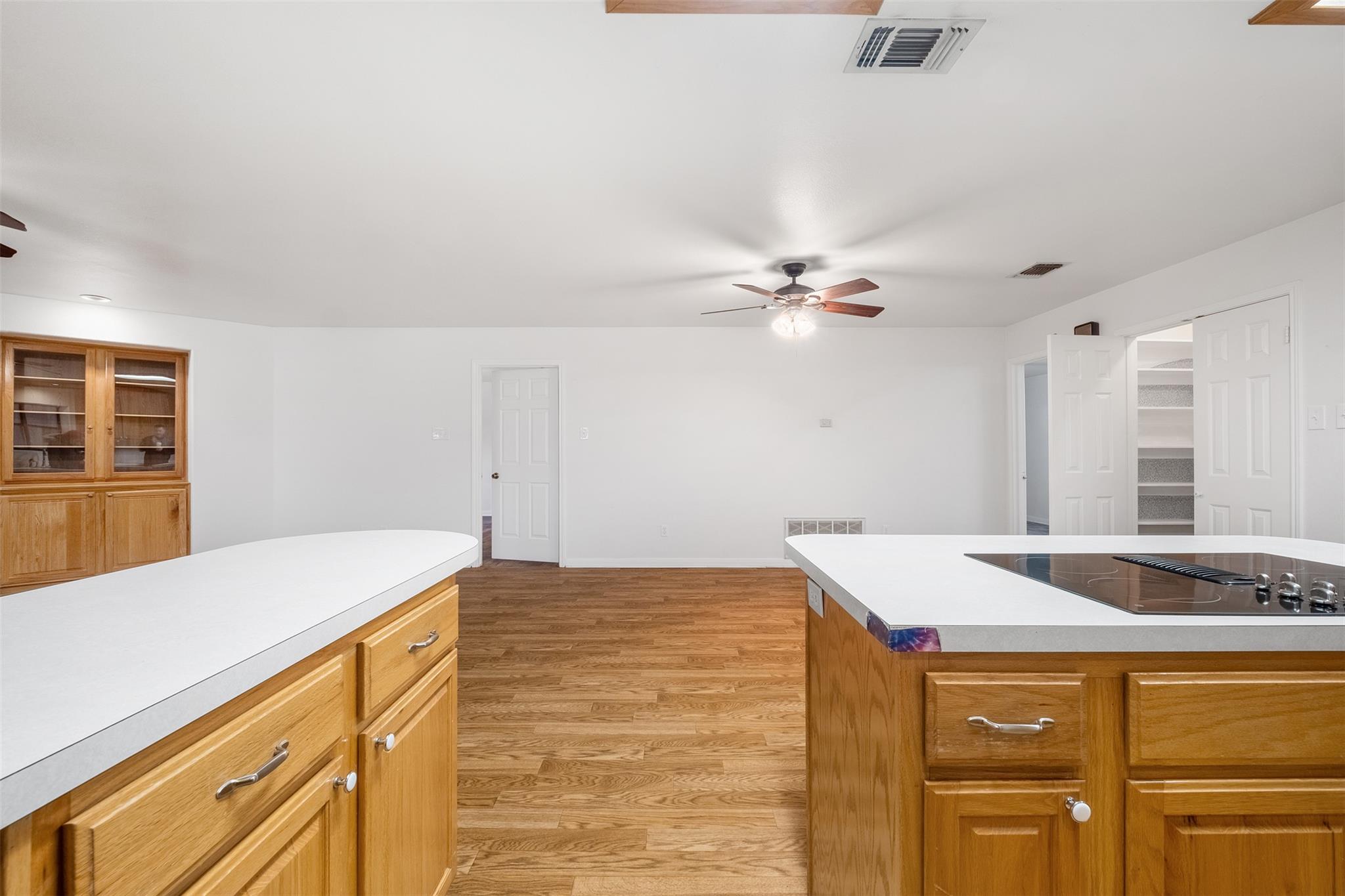 504 Leah Ln Property Photo 13
