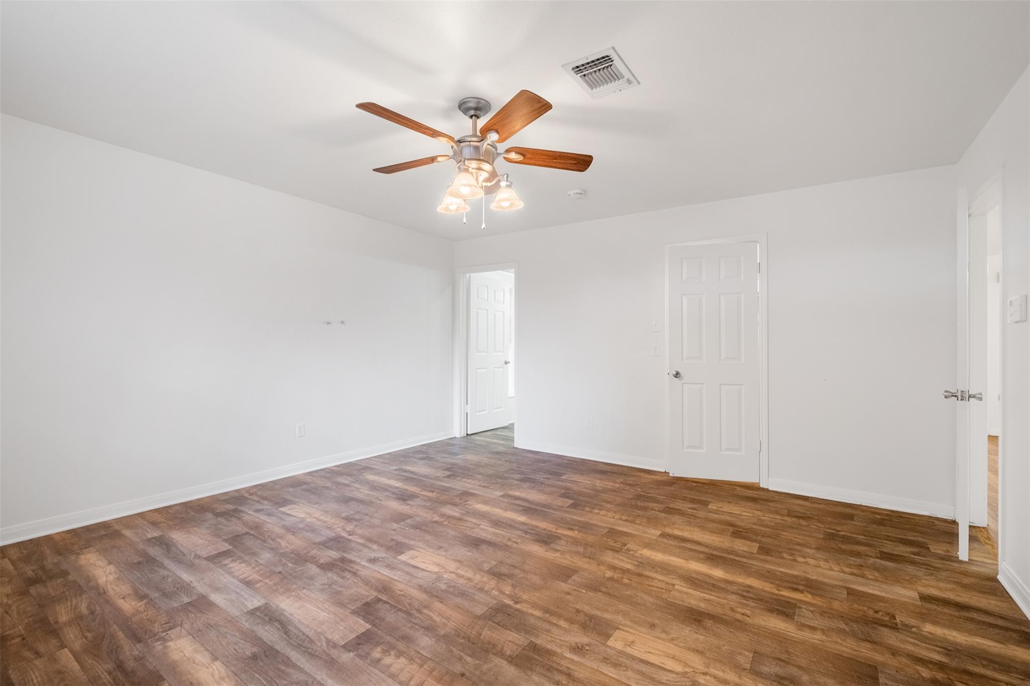 504 Leah Ln Property Photo 21