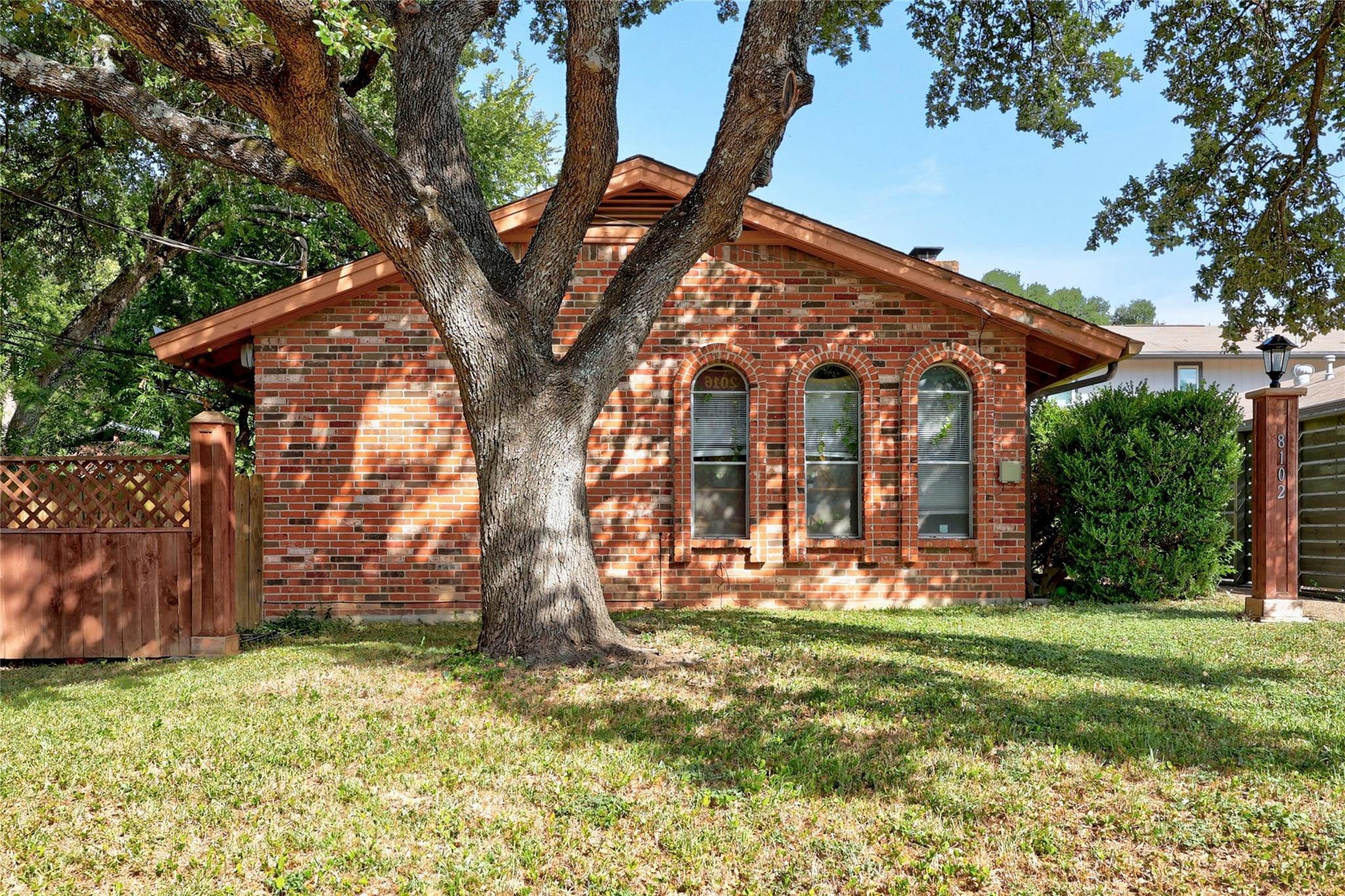 8102 Ceberry Dr #b Property Photo 1