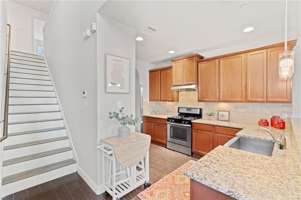 2214 S Lakeline Blvd #413 Property Photo 11