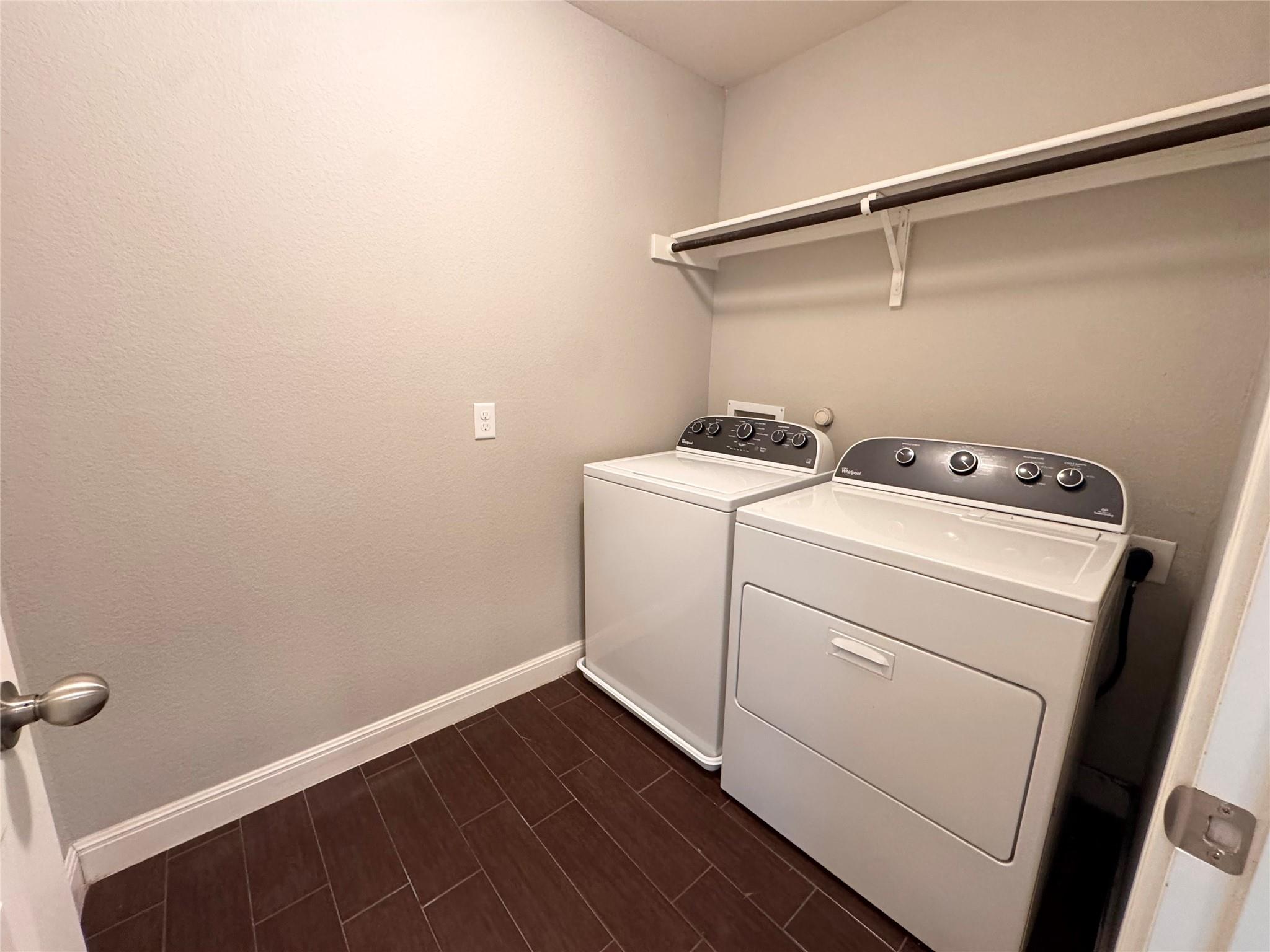 2214 S Lakeline Blvd #413 Property Photo 26