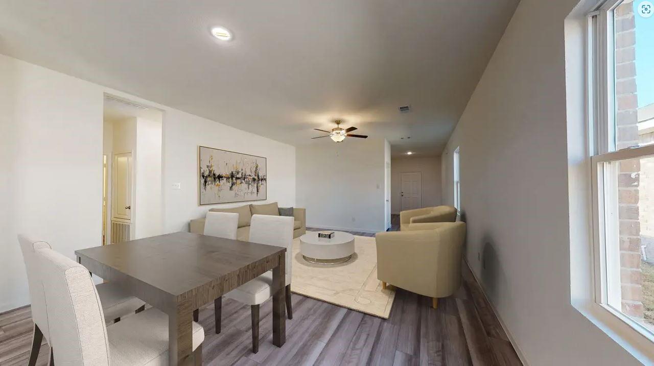 16033 Larustinus St Property Photo 5