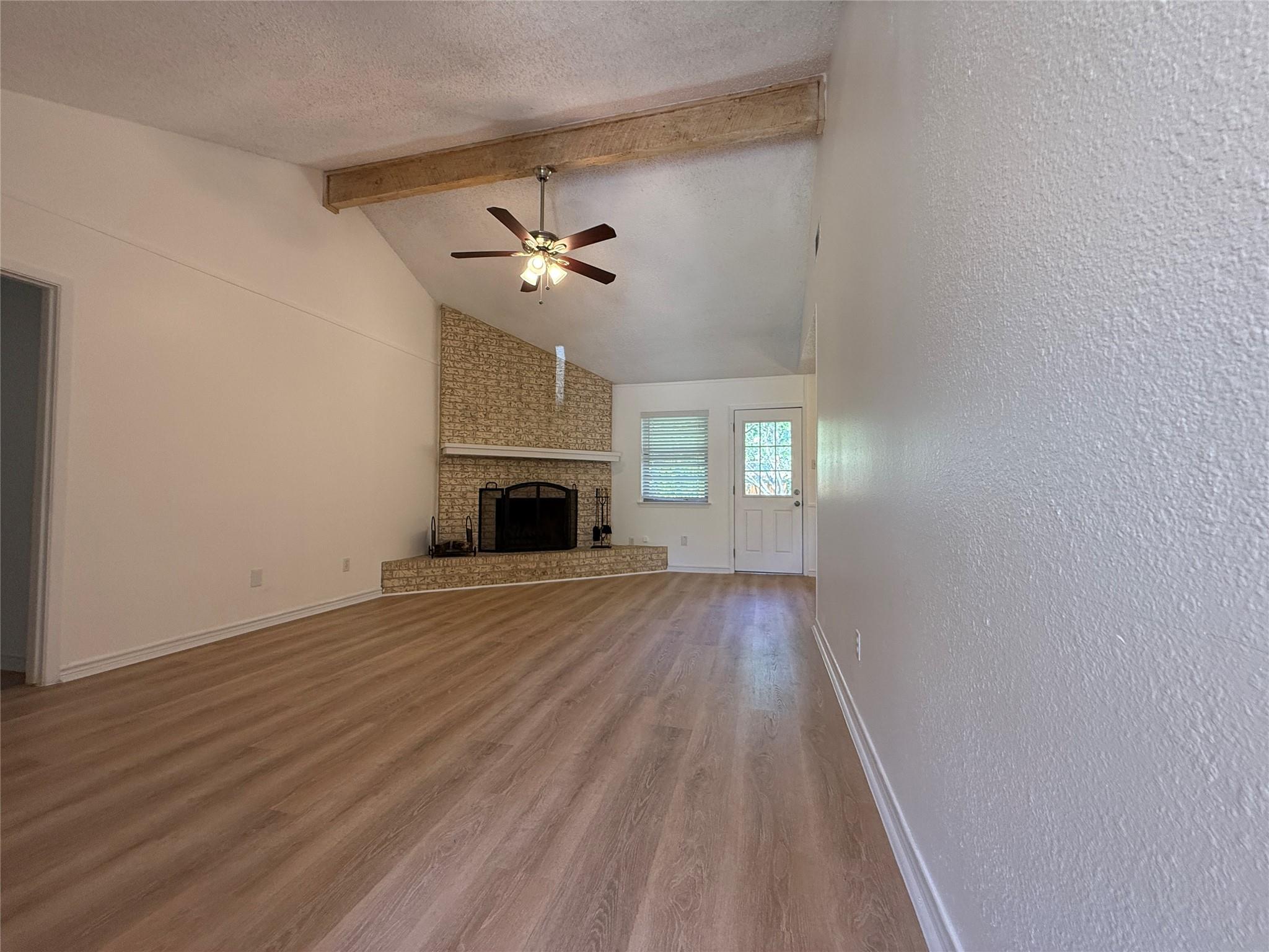 503 E Central Dr Property Photo 2