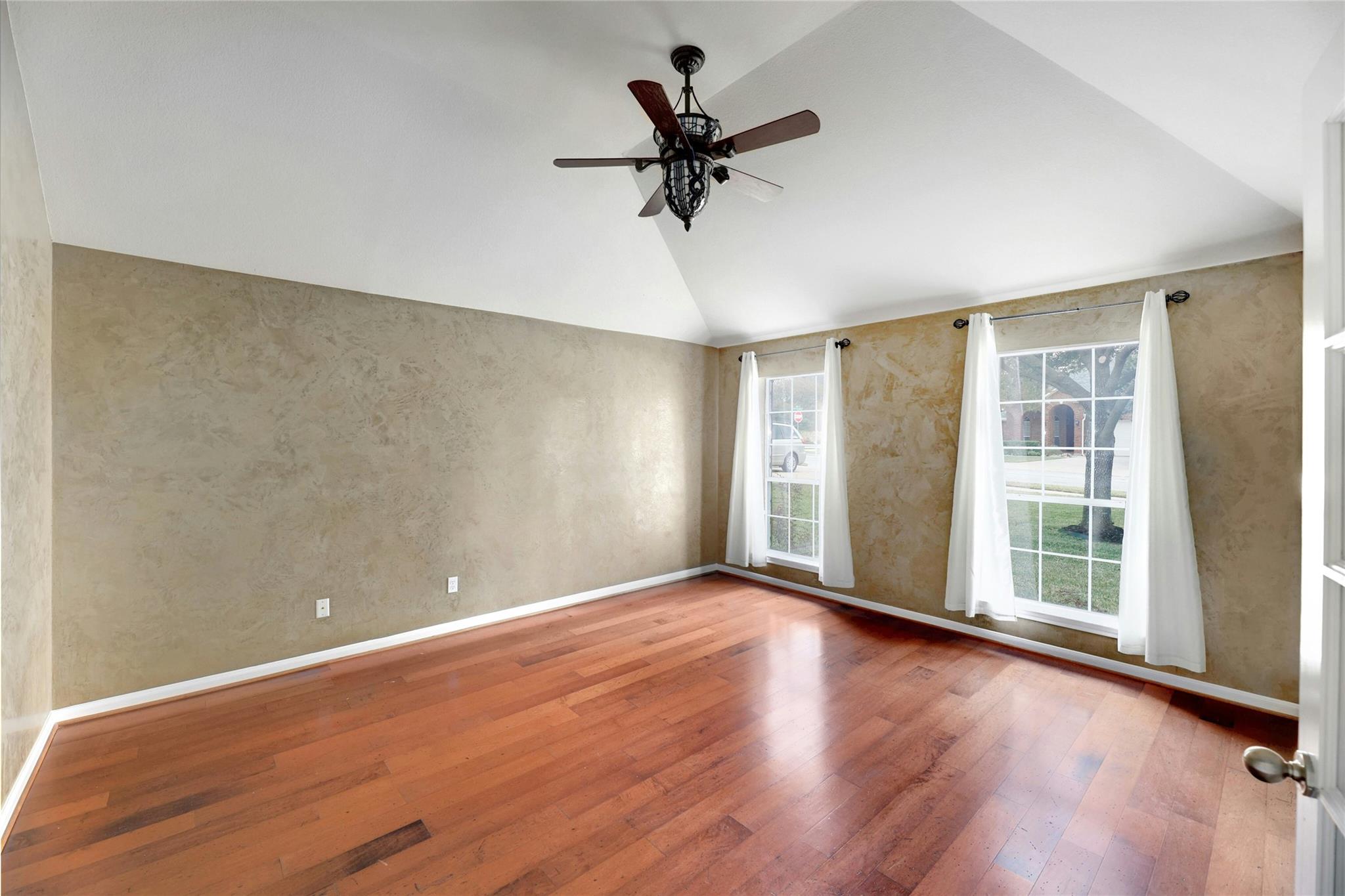 3806 Azur Ln Property Photo 11