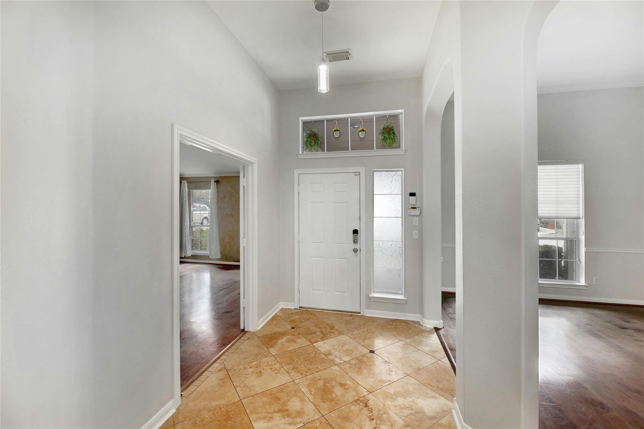 3806 Azur Ln Property Photo 15