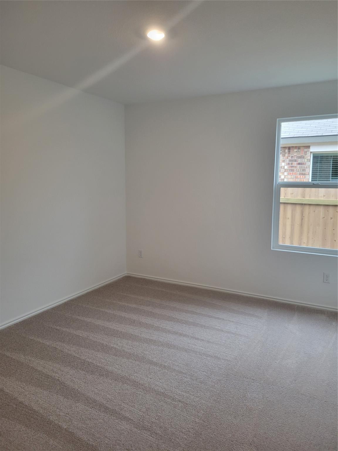 623 Waterway Ave Property Photo 10