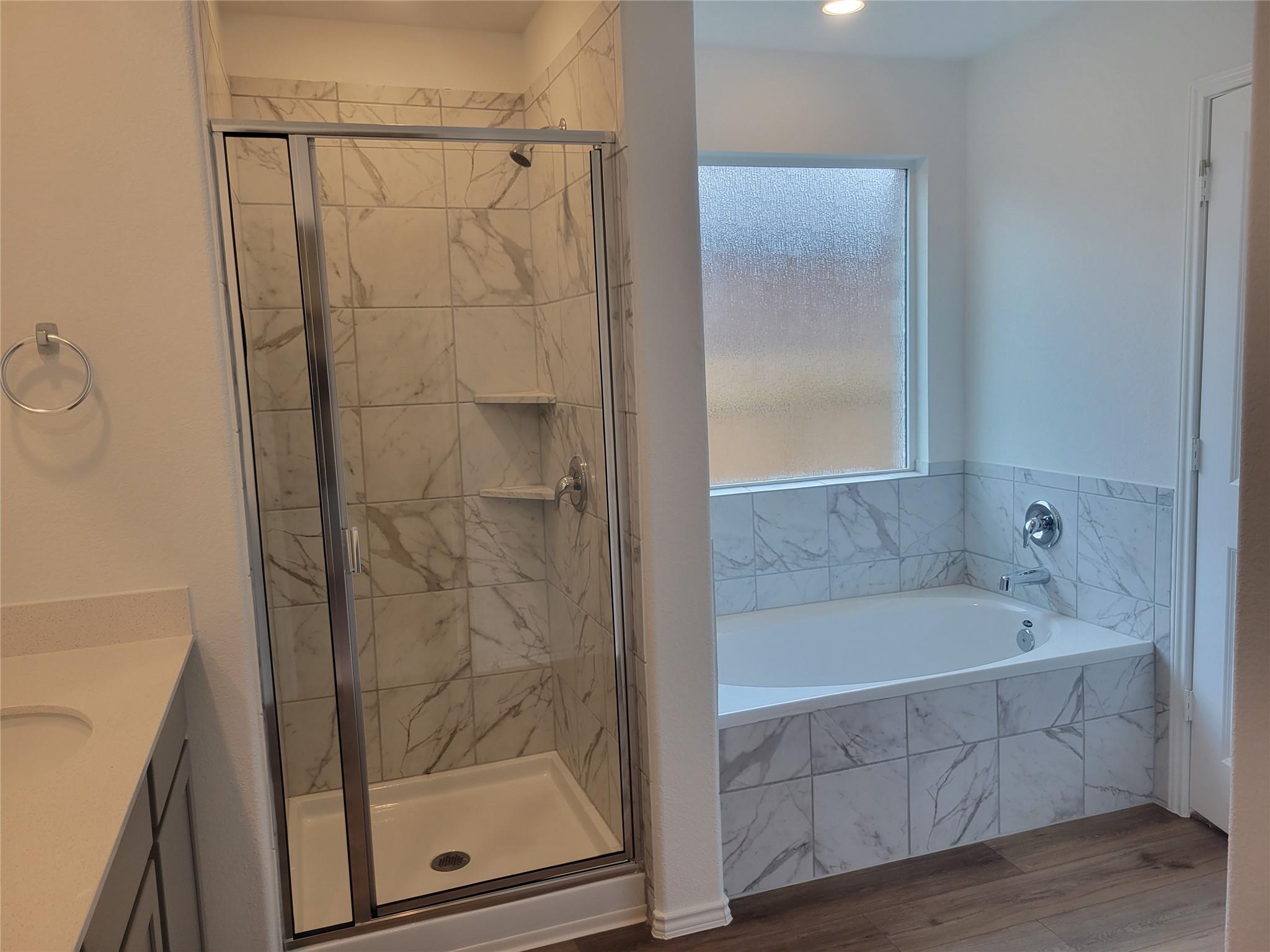 623 Waterway Ave Property Photo 20