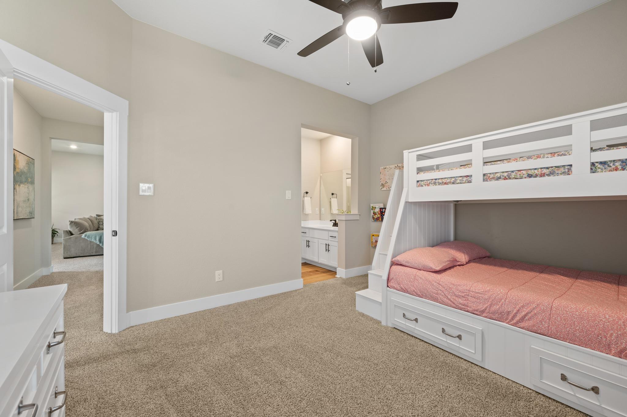 2345 Beebalm St Property Photo 30