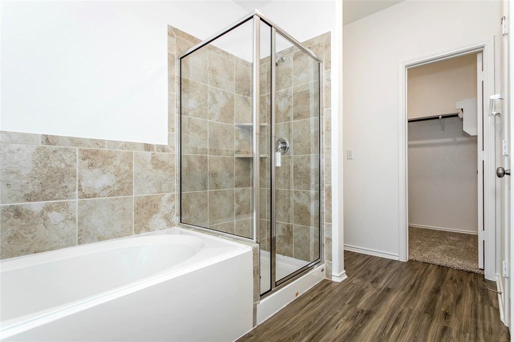 7305 Spotted Leaf Way Property Photo 13