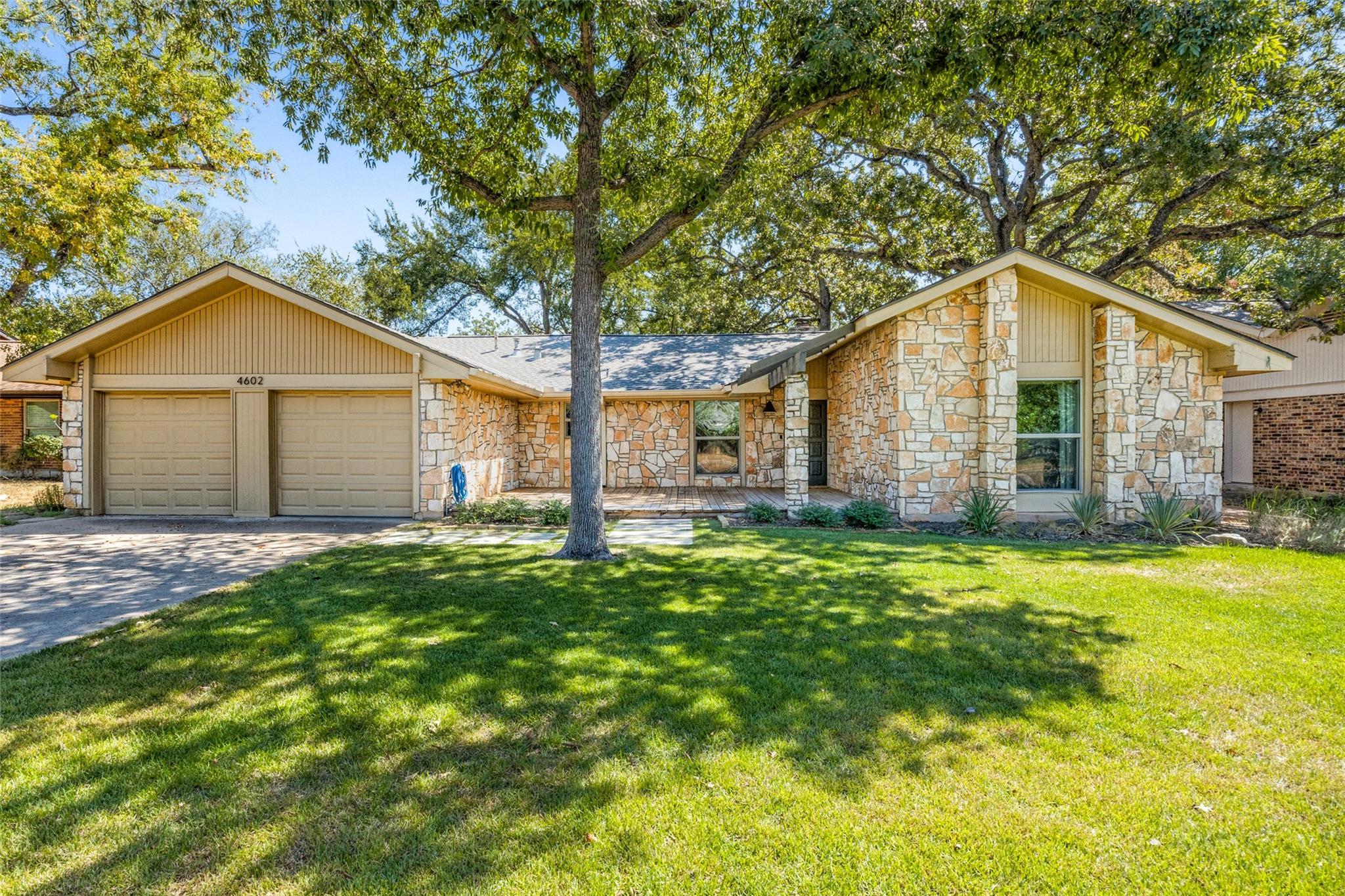 4602 Trail Crest Cir Property Photo 1