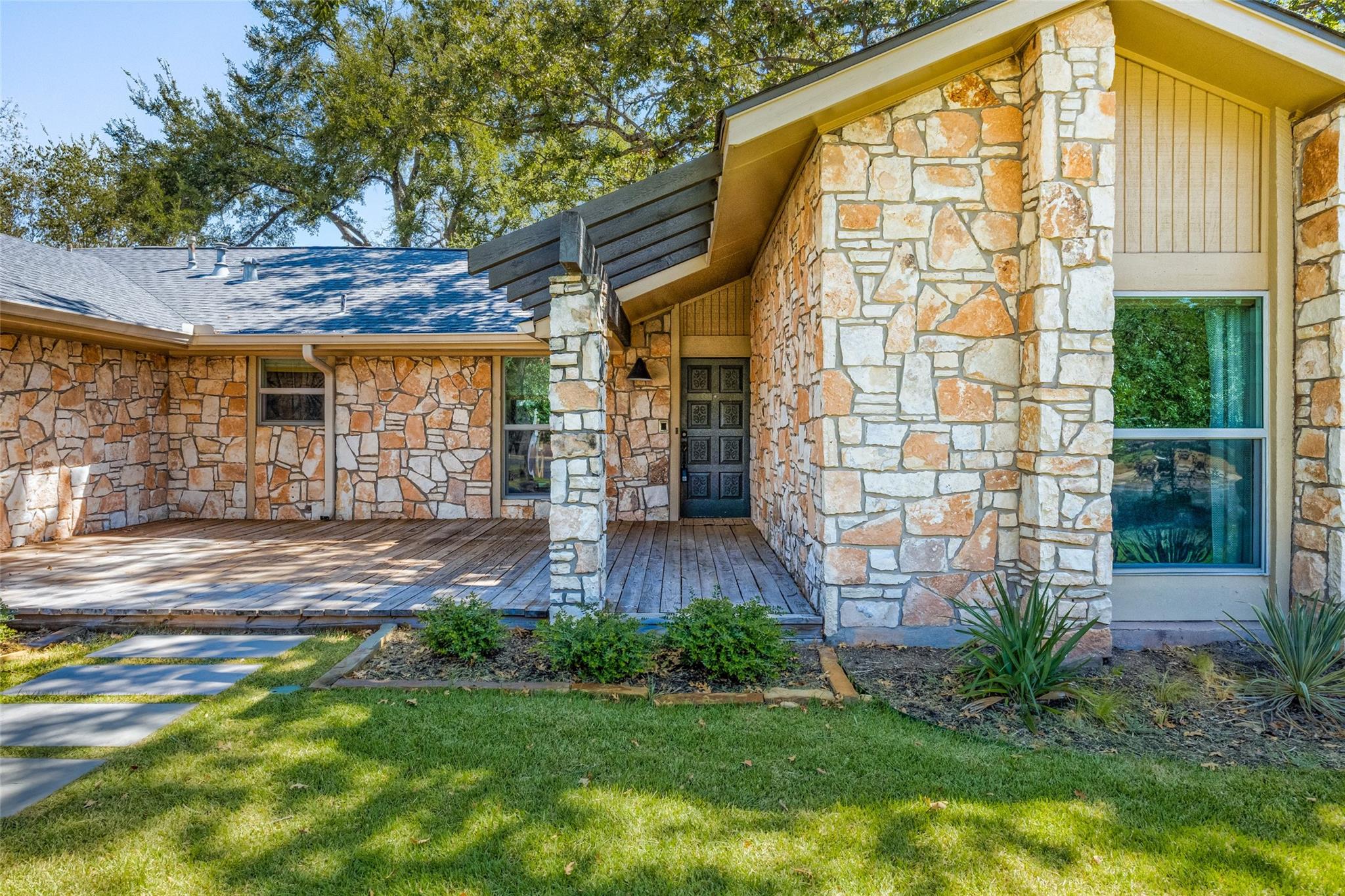 4602 Trail Crest Cir Property Photo 2