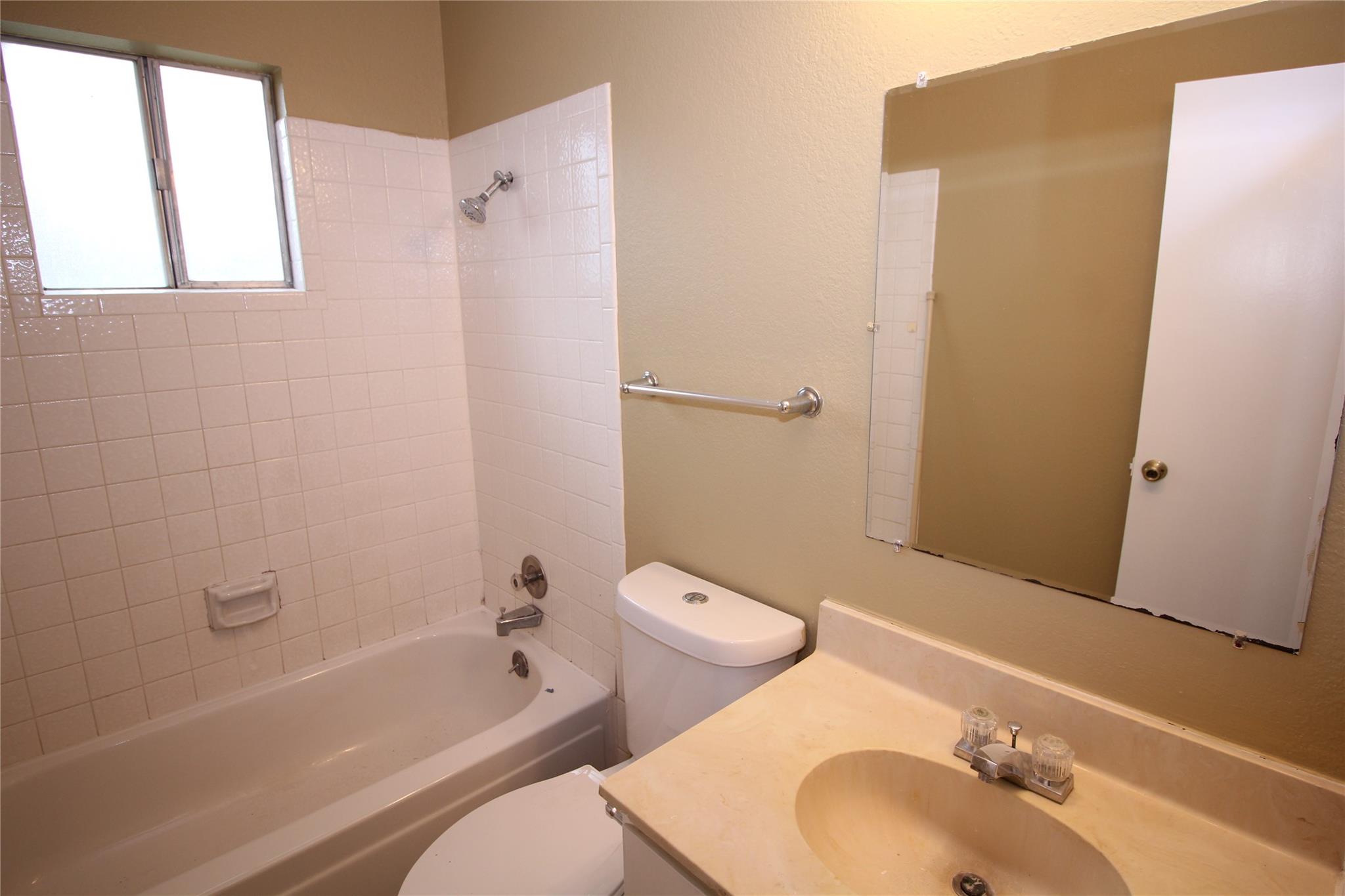 12818 Copper Cliff Ave Property Photo 18