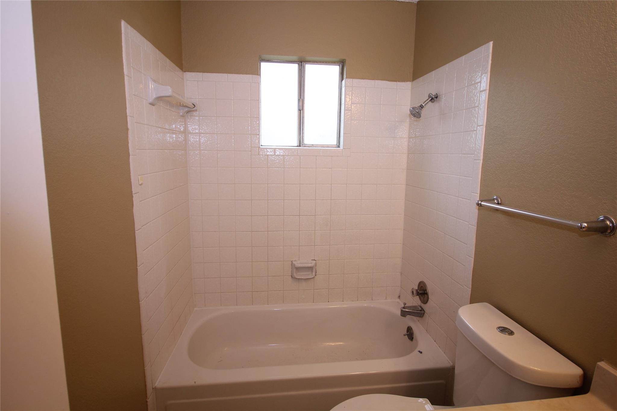 12818 Copper Cliff Ave Property Photo 19