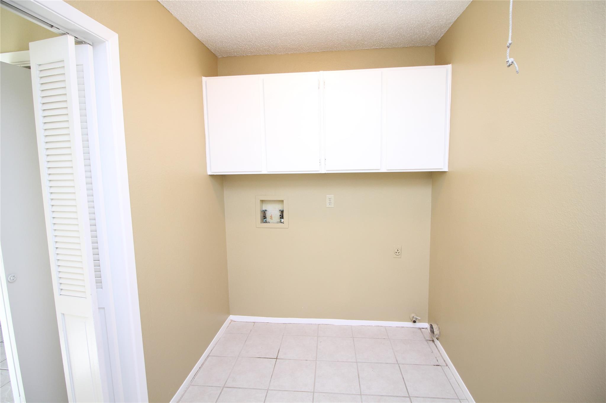 12818 Copper Cliff Ave Property Photo 20